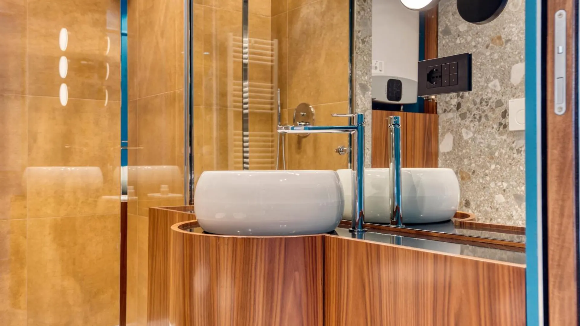 Suite Zaffiro - Appartamento Di Lusso In Galleria Buenos Aires Milan Italy